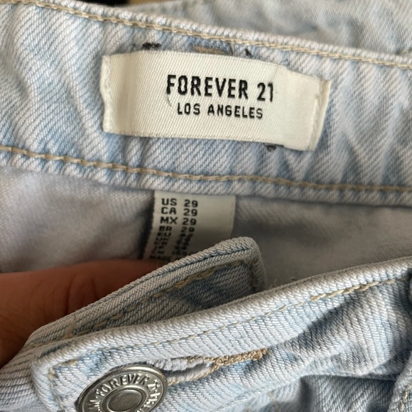 Forever 21 Denim - Mom Jeans